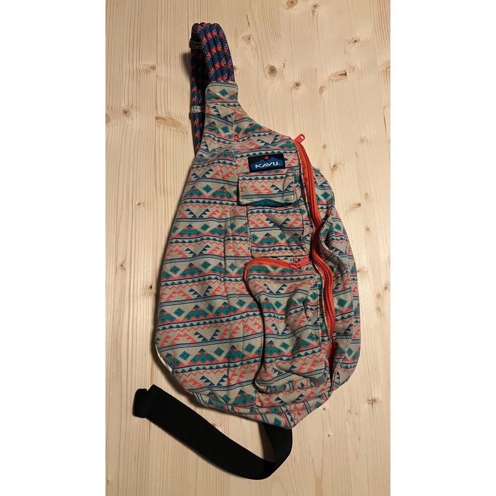 Kavu‎ Rope Sling Bag Aztec Pattern Adjustable Strap Multiple Pockets